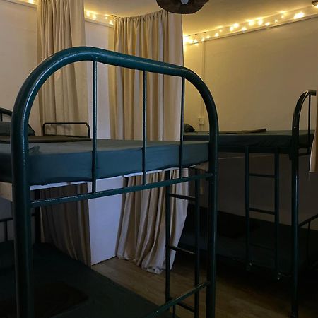Yaiya Hostel & Smoothie Bar Kaoh Touch エクステリア 写真